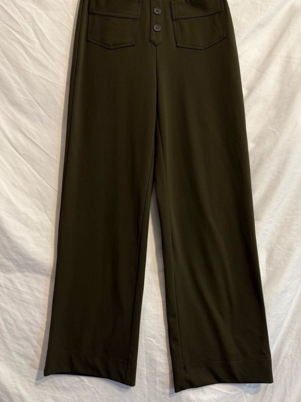 Button-Front Wide Leg Pants in Olive Green